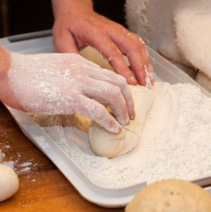 Konditori Valhall - Dagliga arbetet - Bröd & Bullar